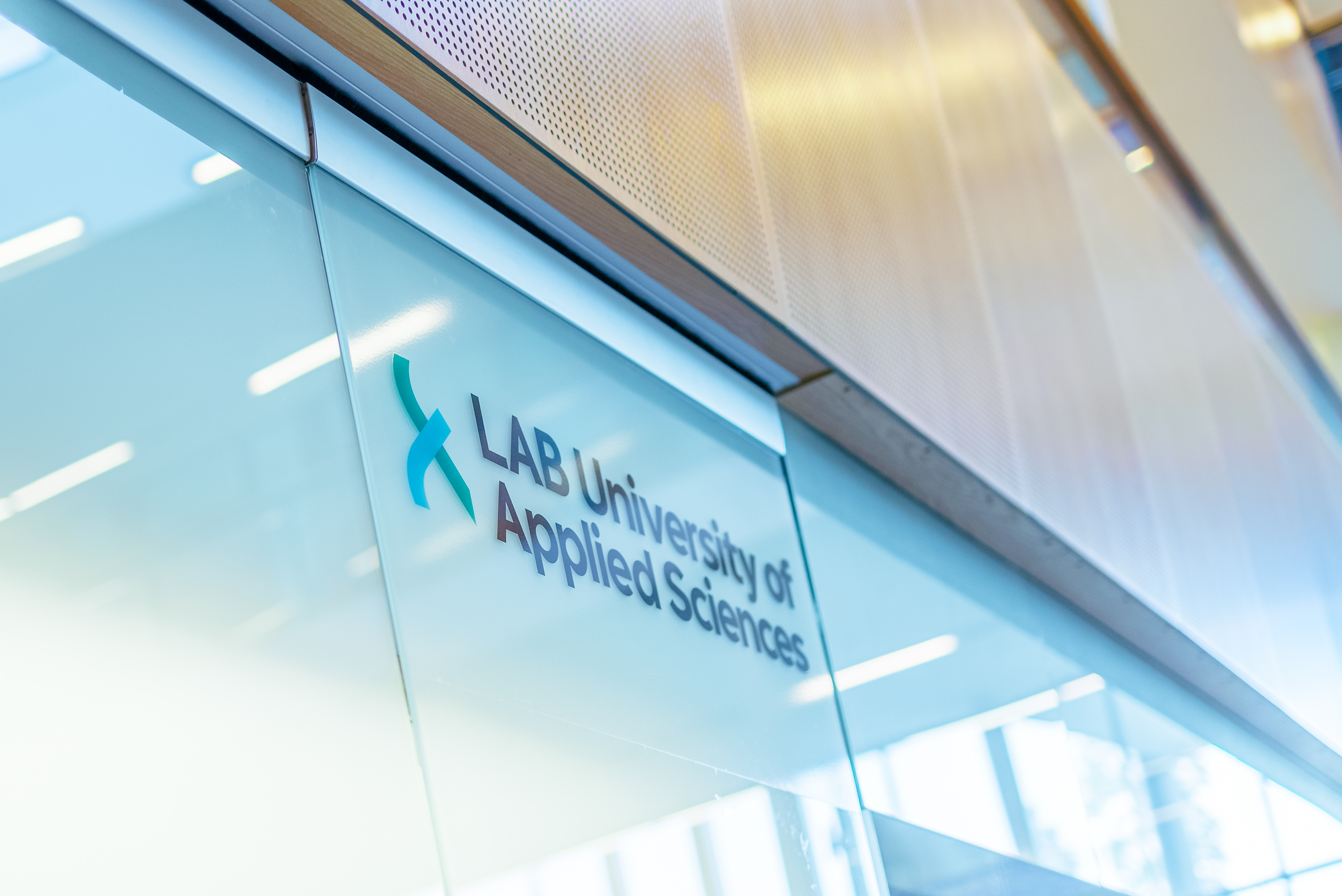 Course Image Valintakoe 2026: Sosiaali- ja terveysala (YAMK), sosiaali- ja terveyspalveluiden digiasiantuntija, verkkokoulutus